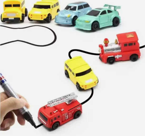 Universaalne pliiatsiga juhitav autoke lastele