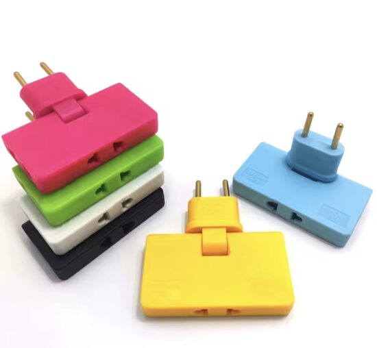 Universaalne mini-pistikupesa